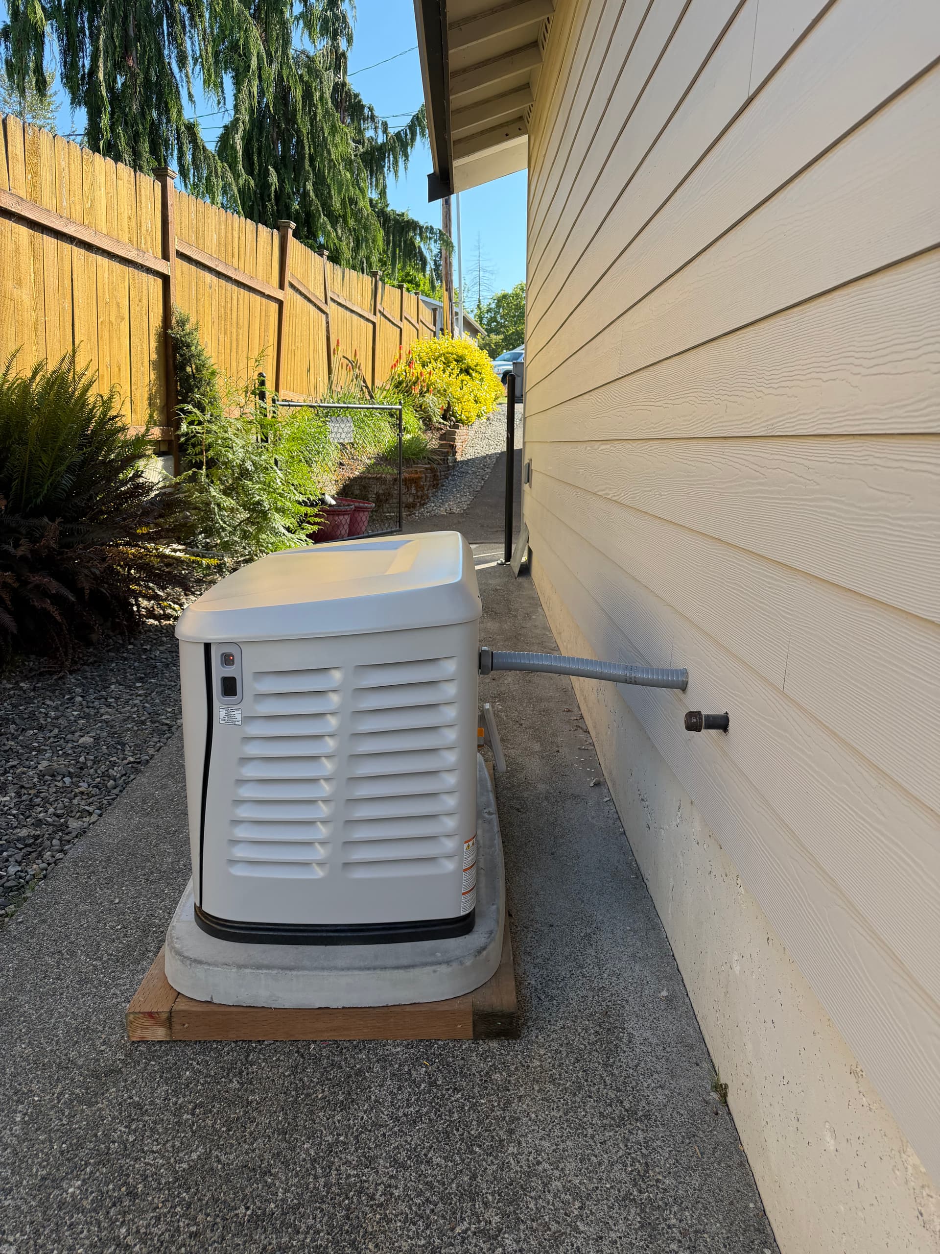 Gallery photos for 14kW Generac Generator Install with 100-Amp Automatic Transfer Switch: Image #2